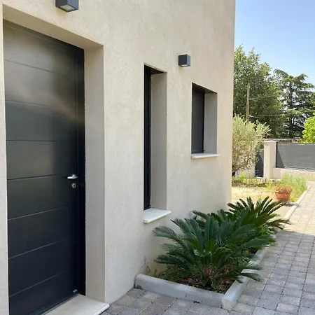 Petite Villa Paisible Hyeres Exterior photo